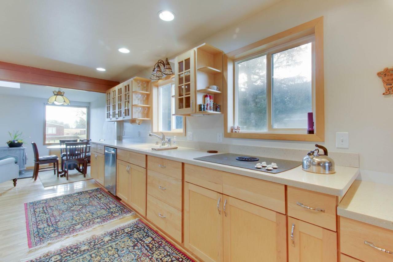 Lopez Island Agate Beach Waterfront Home Islandale Екстериор снимка